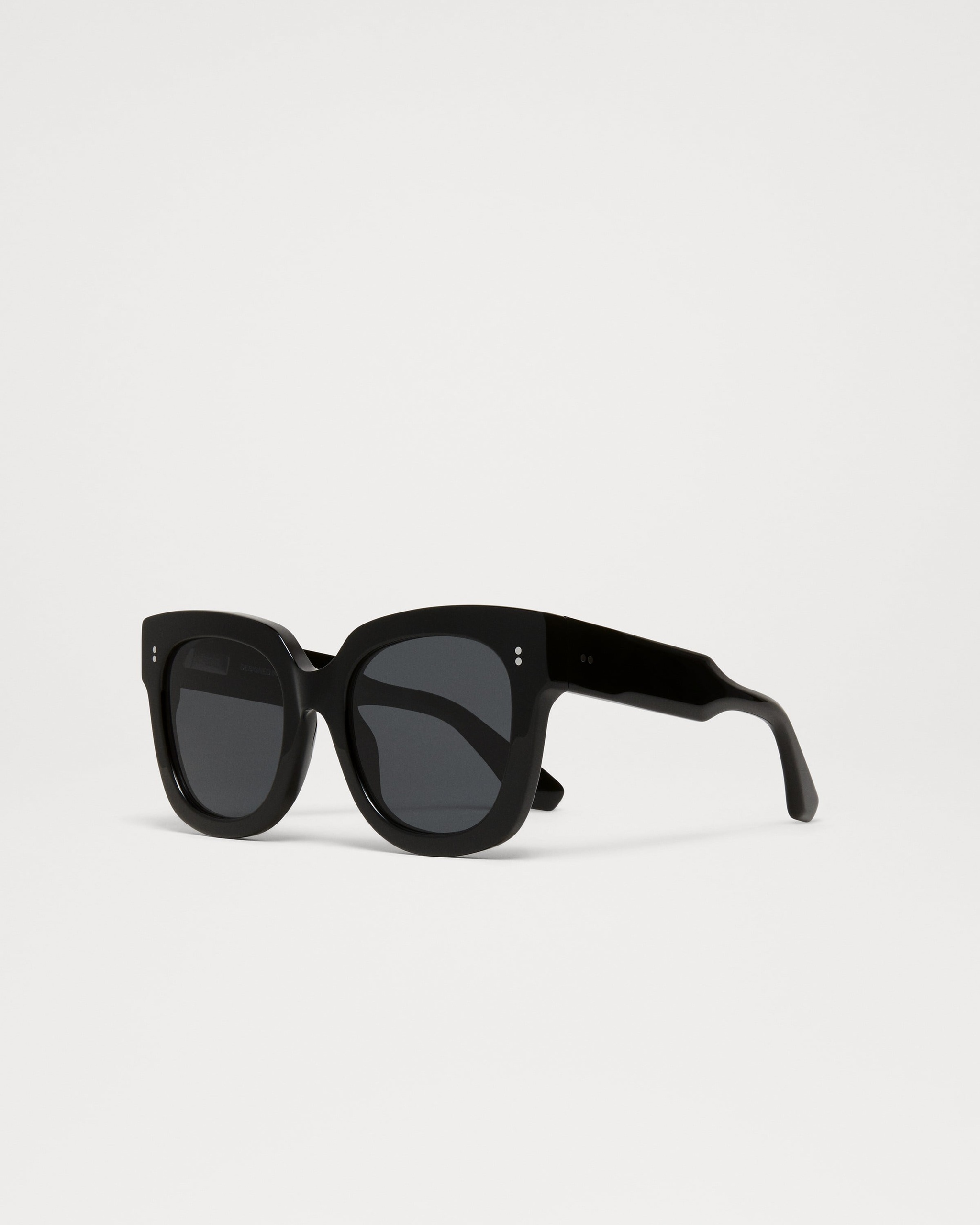 08 Black