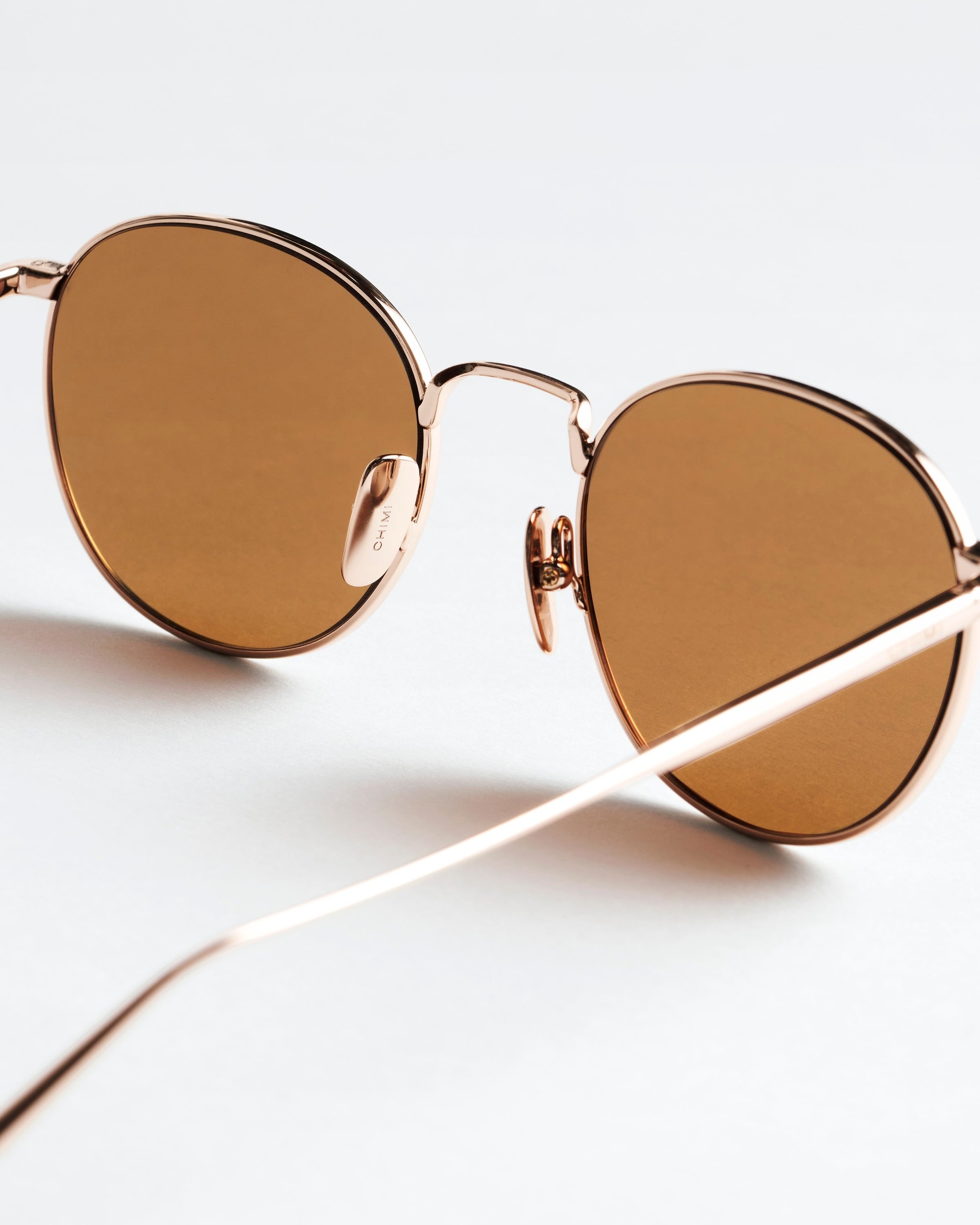 Round Brown
