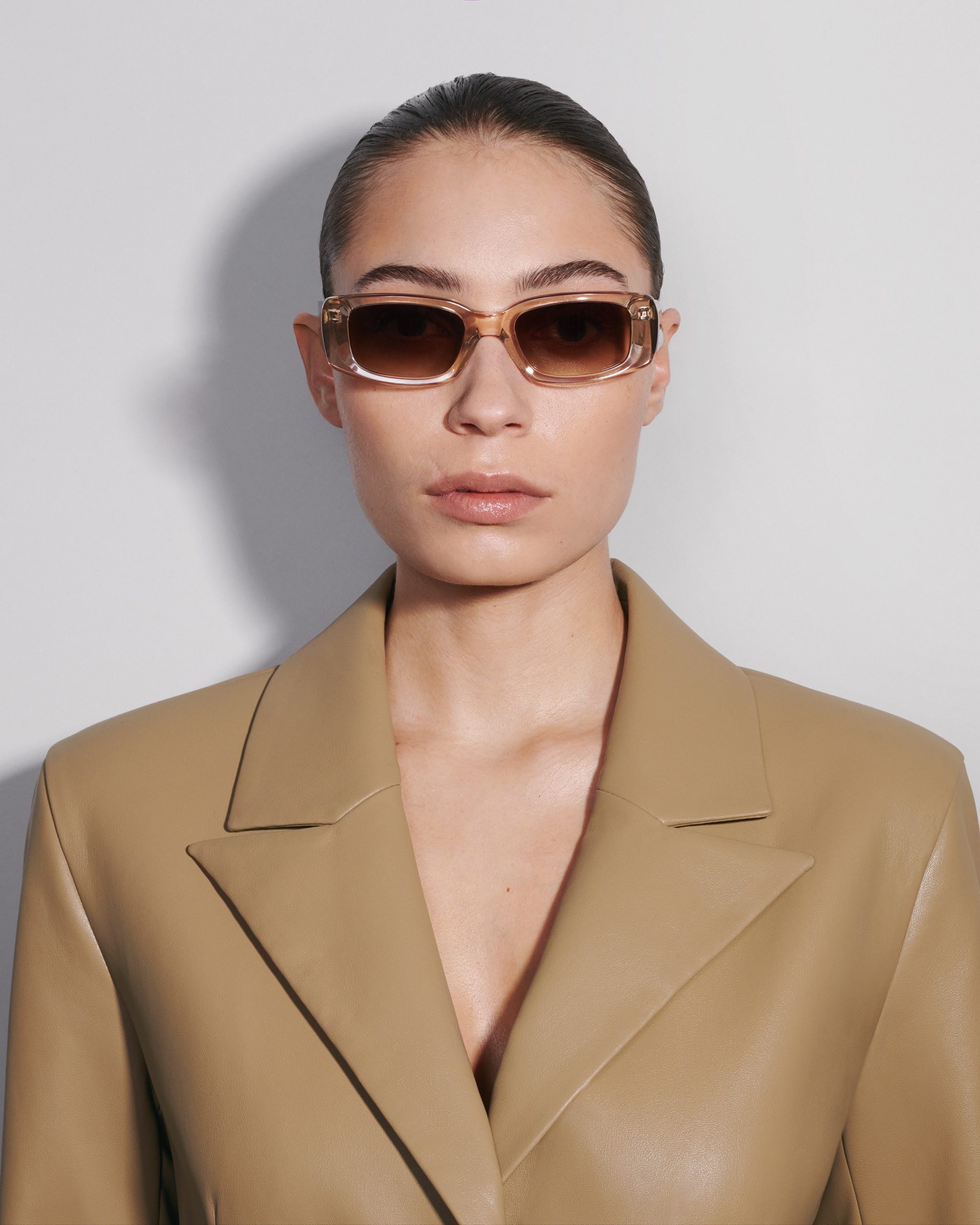 Chimi 10 Sunglasses in Ecru 10 Core Sunglasses - CHIMI main image 2