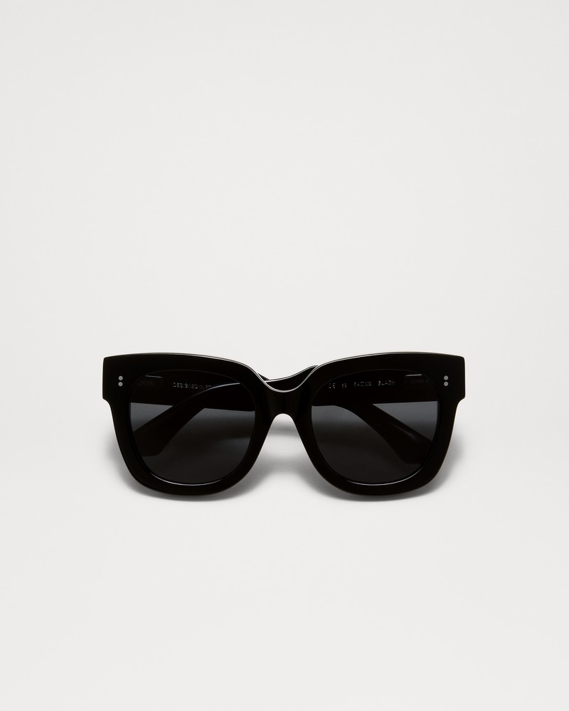 08 Black